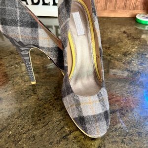 Rachel Roy Heels. Never worn but have some distress on inside from storage